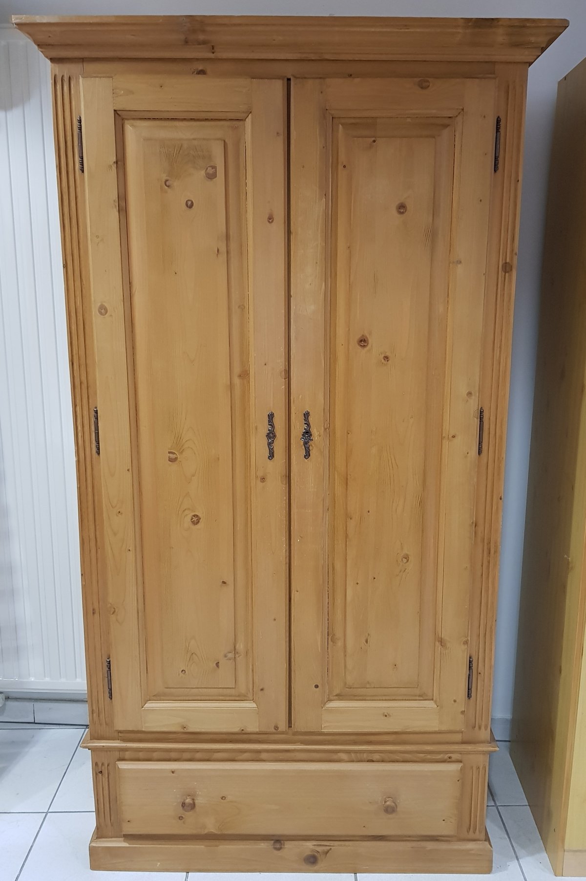 Kleiderschrank - klein